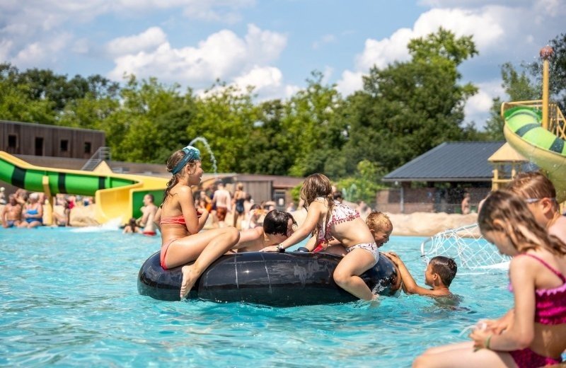 Kamperen met zwembad